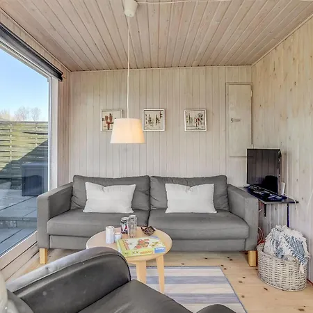Loella - 35m From The Sea By Interhome Vakantiehuis *